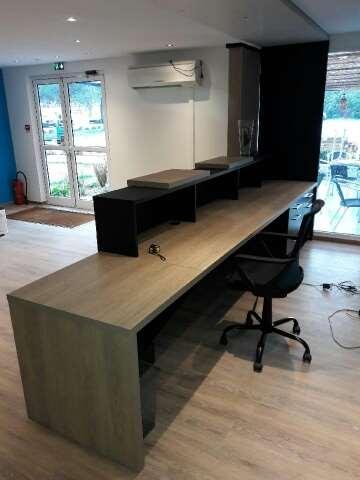 Brit Hotel Salon De Provence Интериор снимка